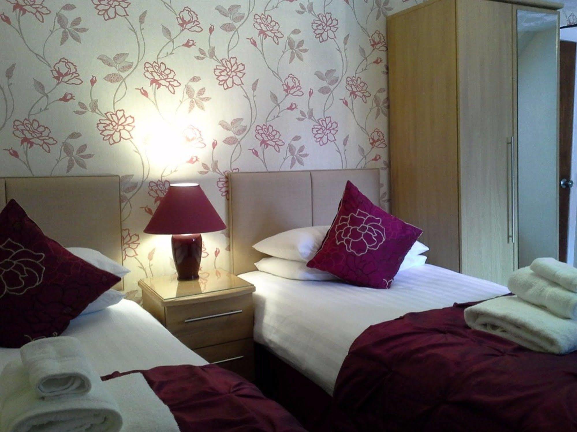Carrmoor Guest House Carrbridge Εξωτερικό φωτογραφία